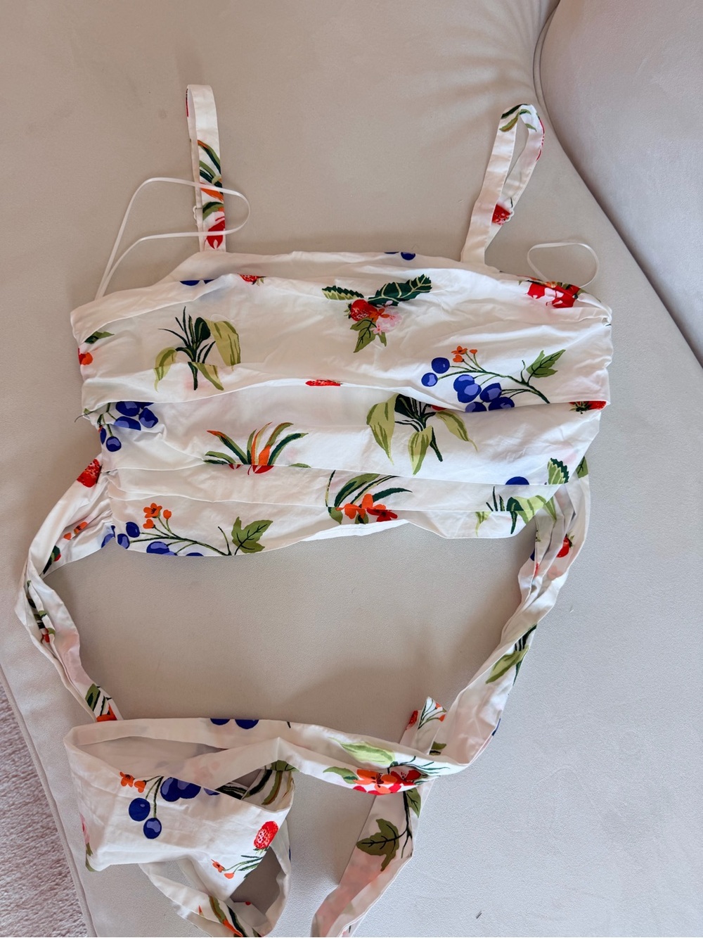 Women’s White Floral Tie-Back Crop Top